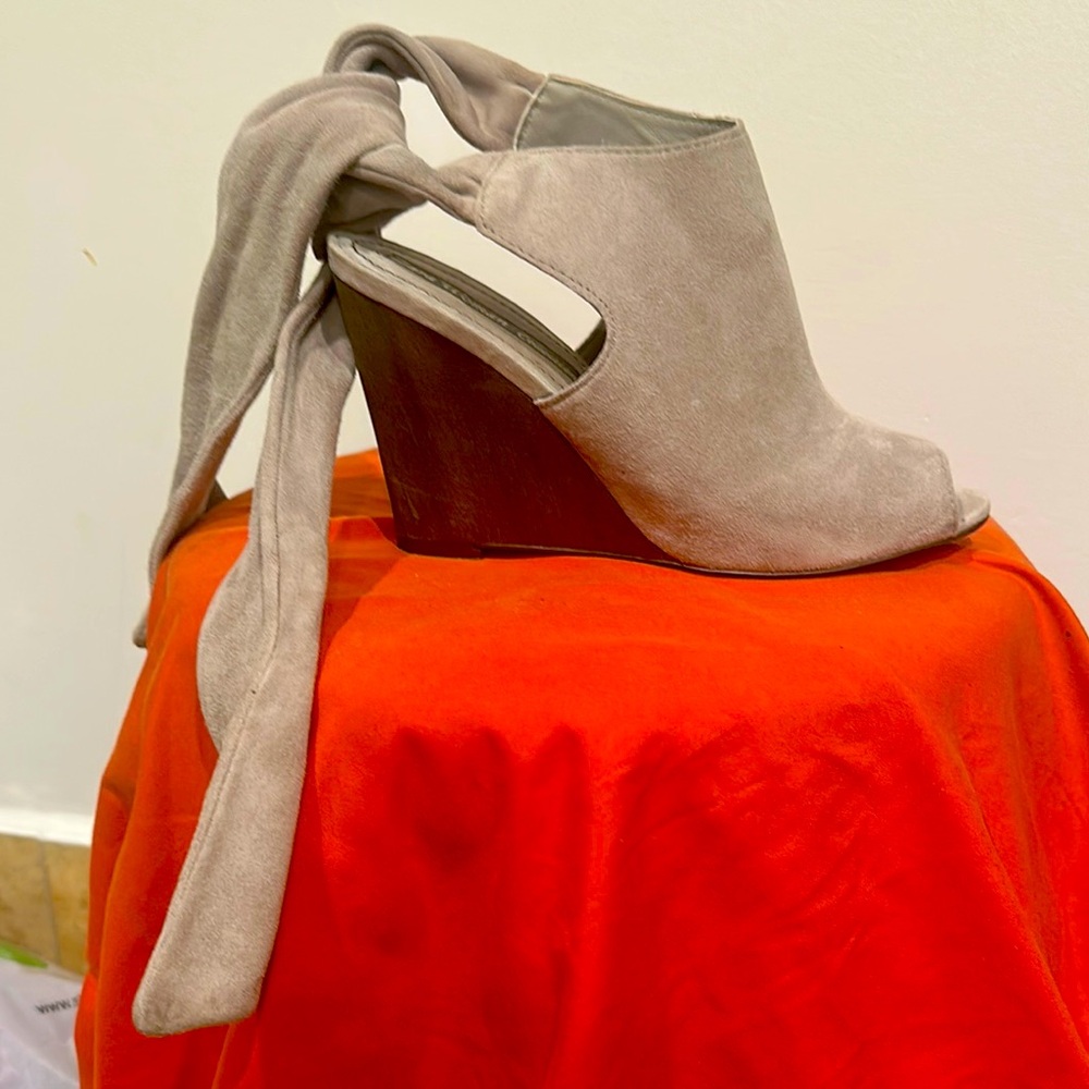 Wedge shoes/ open toe/ used/ 7/5/ Zara